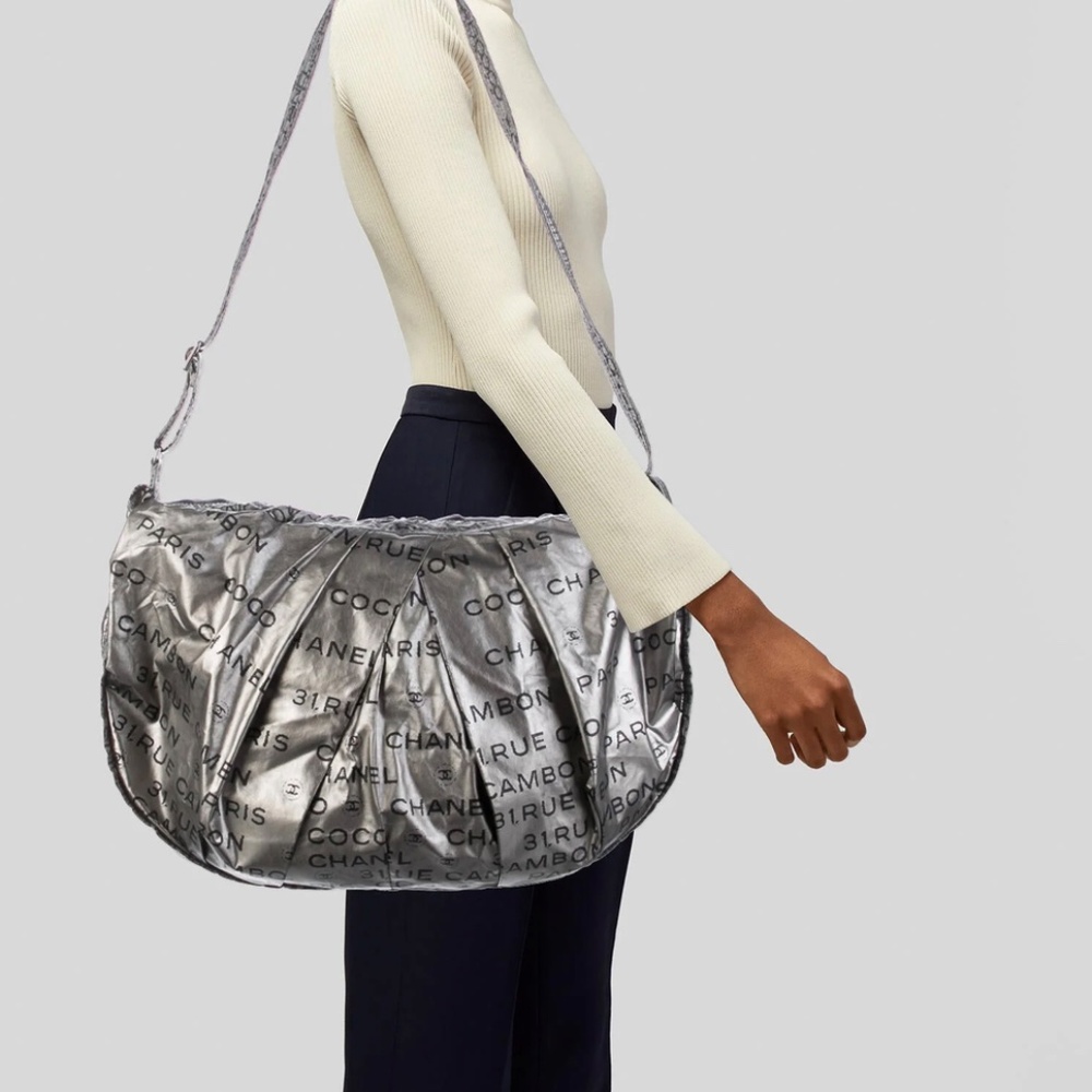 *TRADED* CHANEL Metallic Unlimited Ligne 31 Rue Cambon Coco Weekender Bag - Picture 10 of 11
